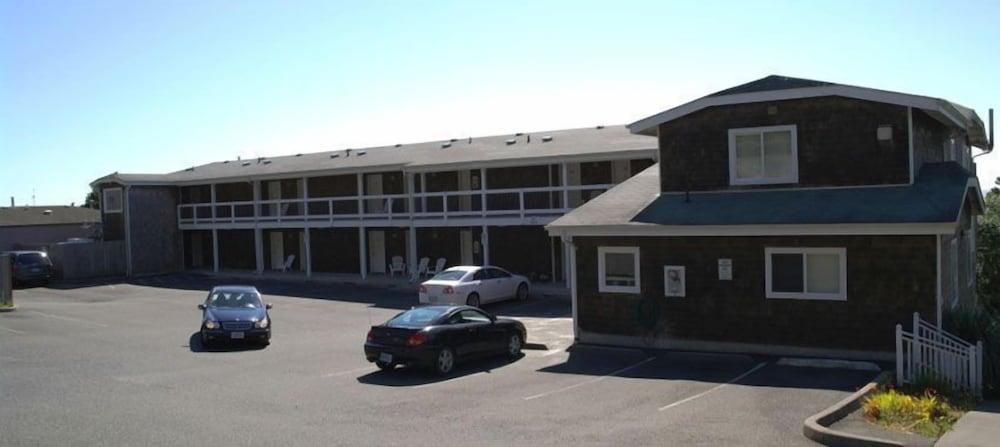 Travelodge By Wyndham Depoe Bay Exterior foto